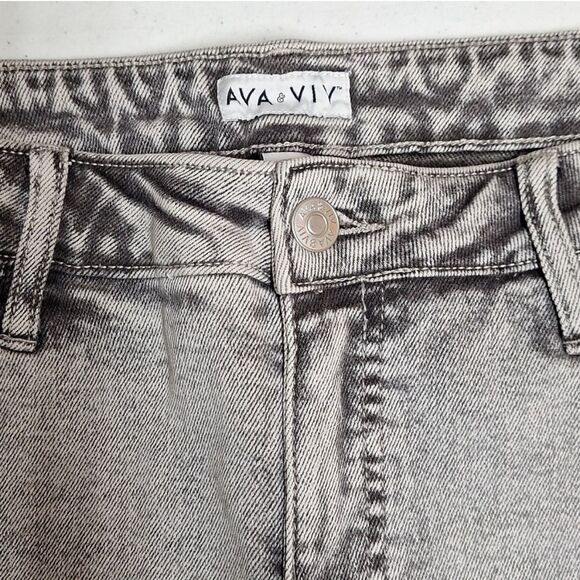 Ava & Viv Plus Size High-Rise Stretch Denim Jean Shorts Gray Acid Wash New! - Picture 5 of 9